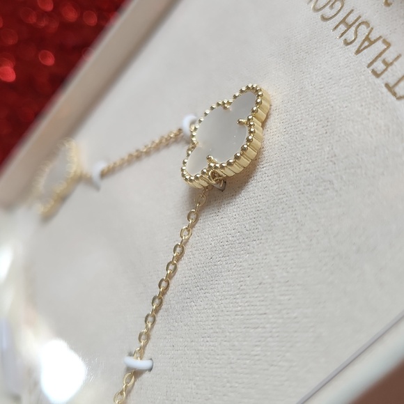 NWT. Elegant Parker and Grey  14 kt flash gold plated unique set - Picture 9 of 11